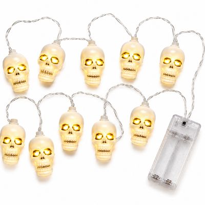 LED Skull String Lights – 10 White Skull Lights, Battery Operated Halloween Decoration (1 Set)