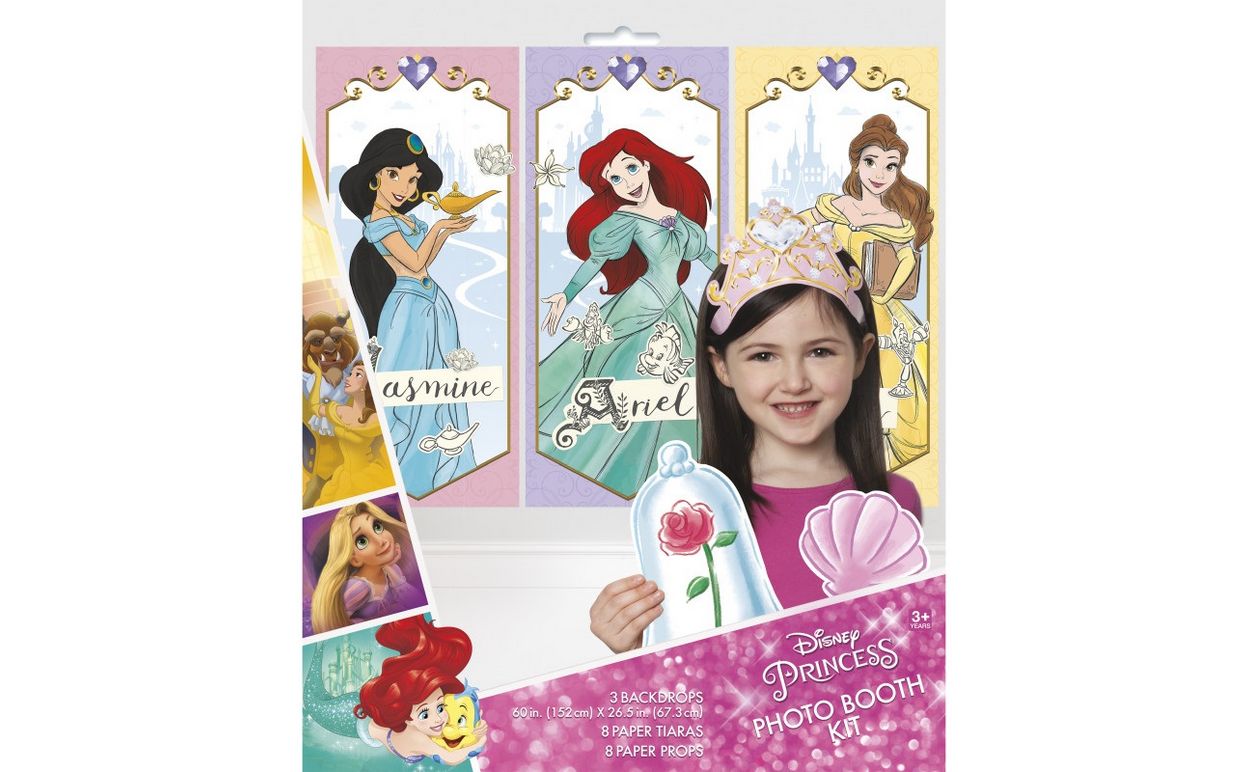 Disney Princess Photo Background Kit – 60" x 26.5"