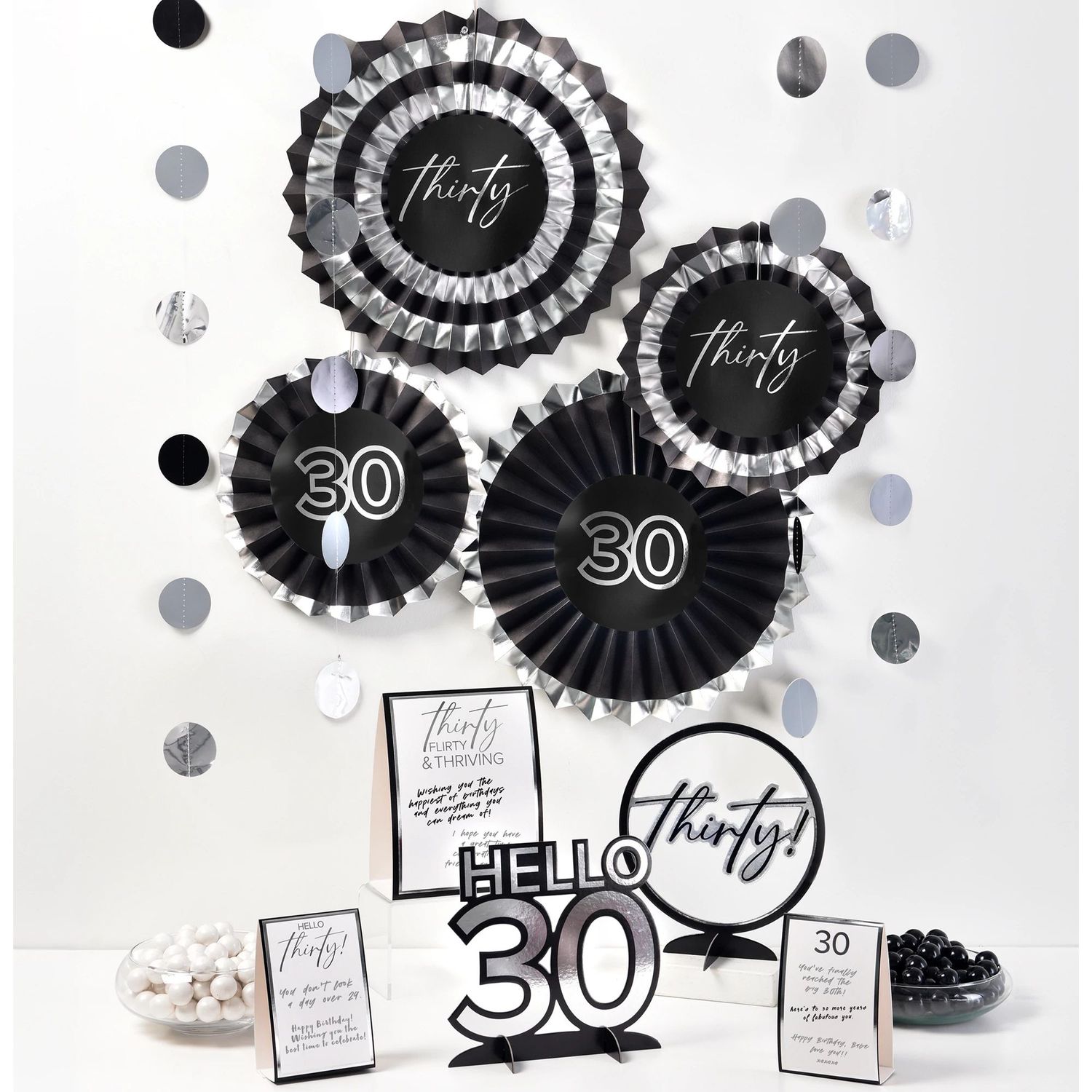 Hello Thirty Room Decorating Kit – 13ct