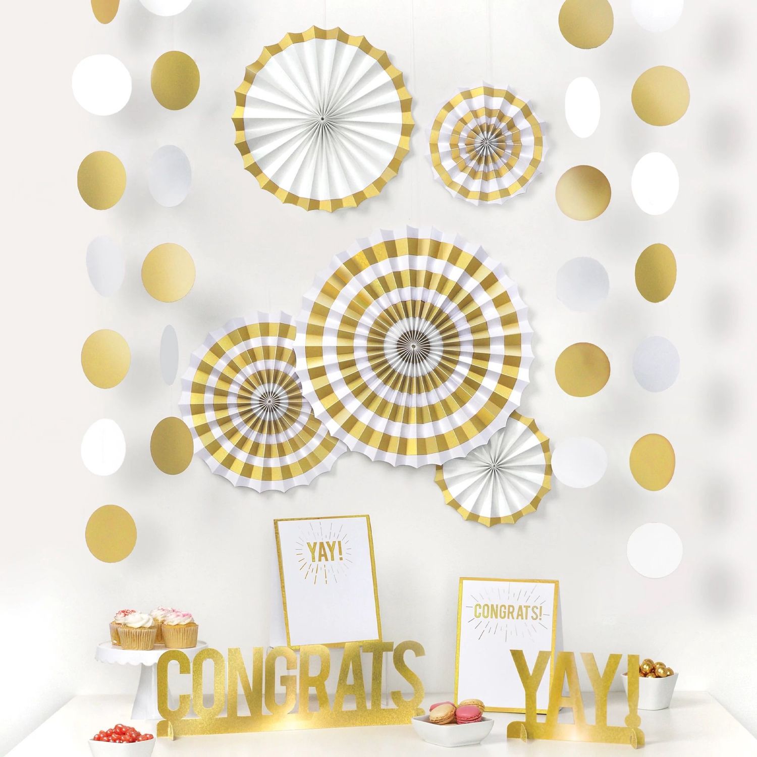 Congrats Room Decorating Kit, 13pc