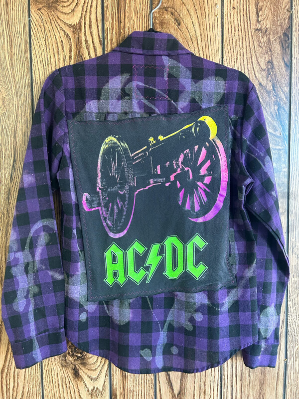 AC/DC- Kids XL OR Adult XS