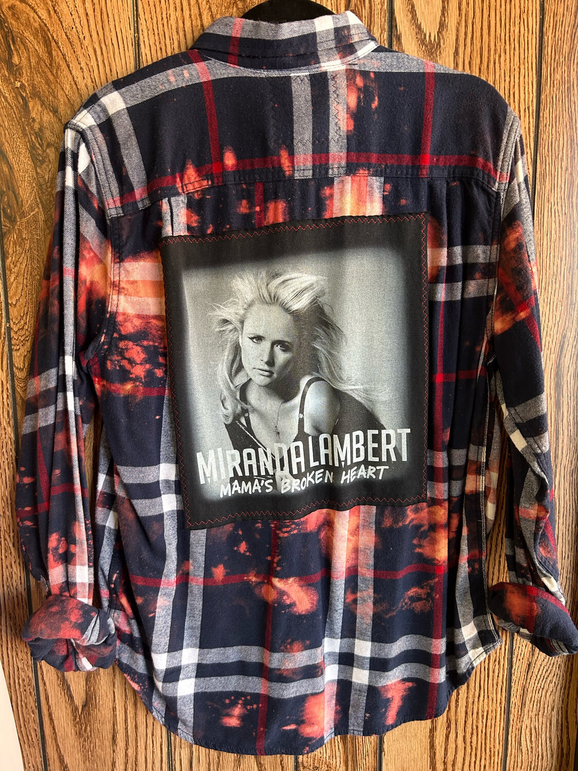 Miranda Lambert-Medium