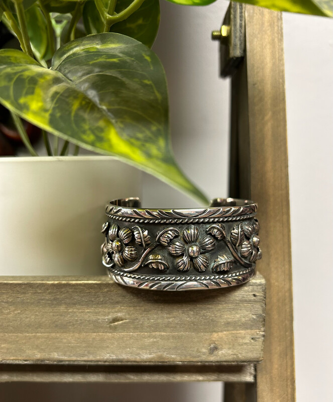 Large Flower Oxidized Cuff