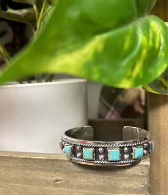 BRACELETS &amp; CUFFS