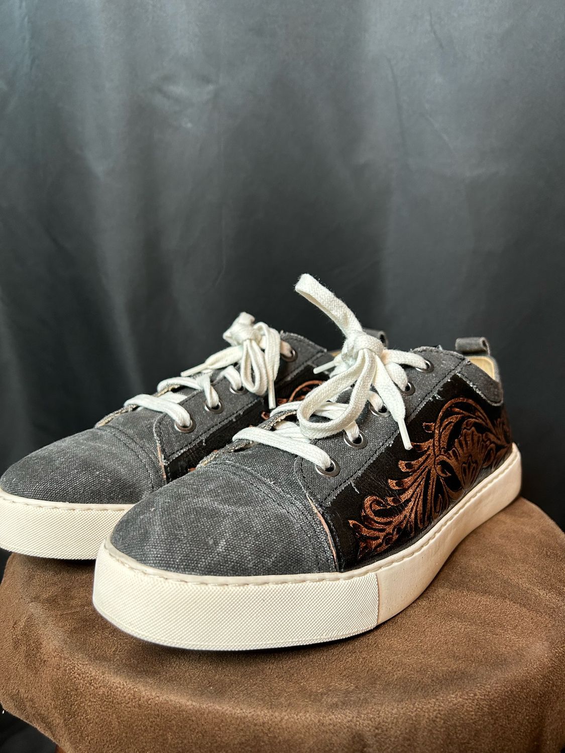 Women Limited Edition Handtooling Sneakers