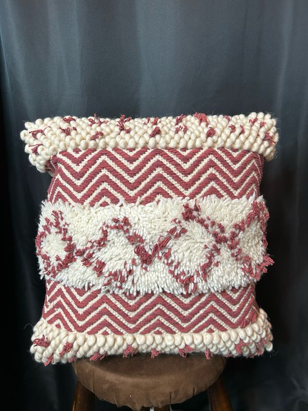 Tuck-In Cushion Pillow 18&quot; X 18&quot;