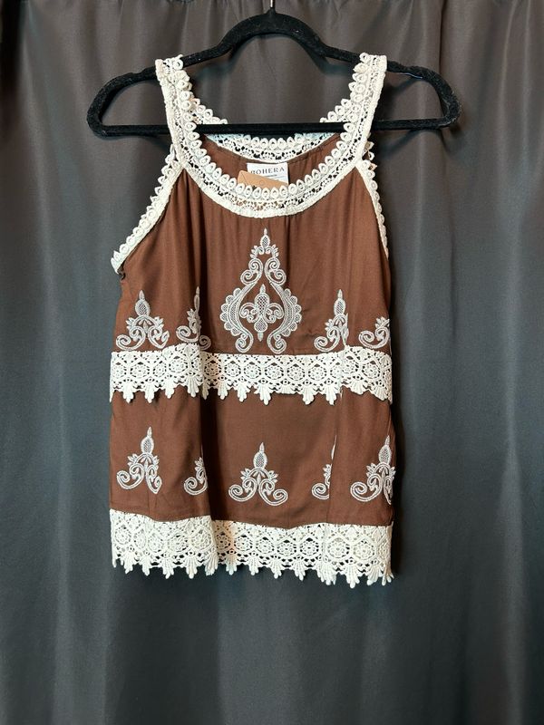 Bohera Anaelle Lace Accent Top