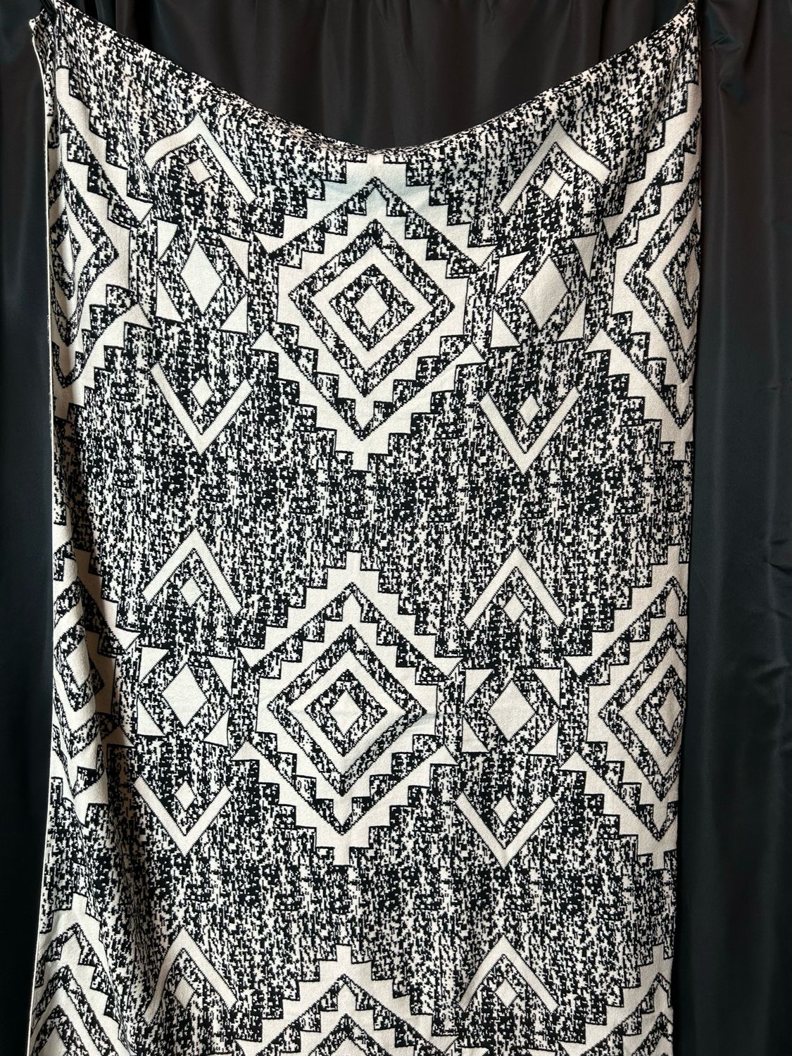 Widespread Aztec Print Throw