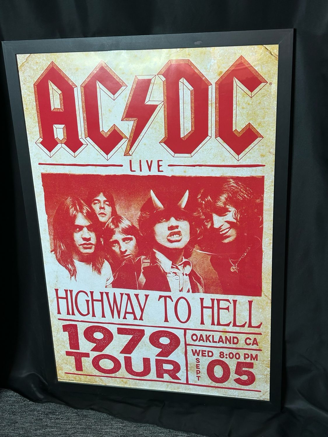 Framed Poster Art (24&quot; X 36&quot;), Poster Print: ACDC Highway to Hell