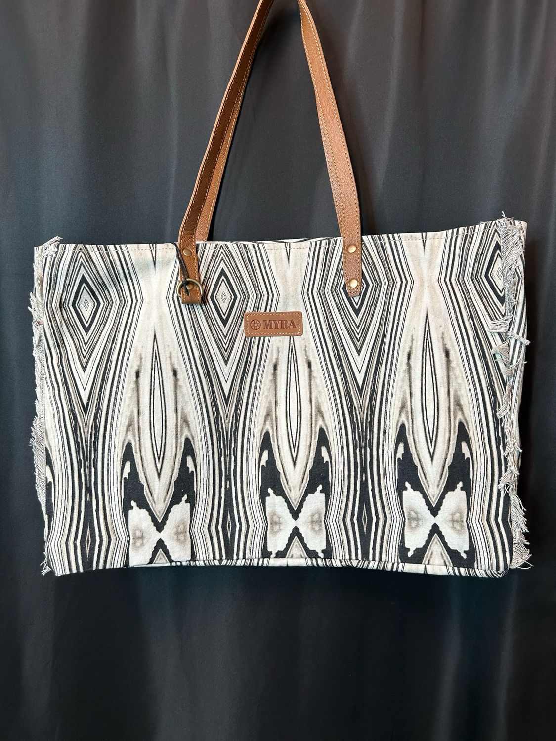 Tribal Spirit Weekender Bag - Off White