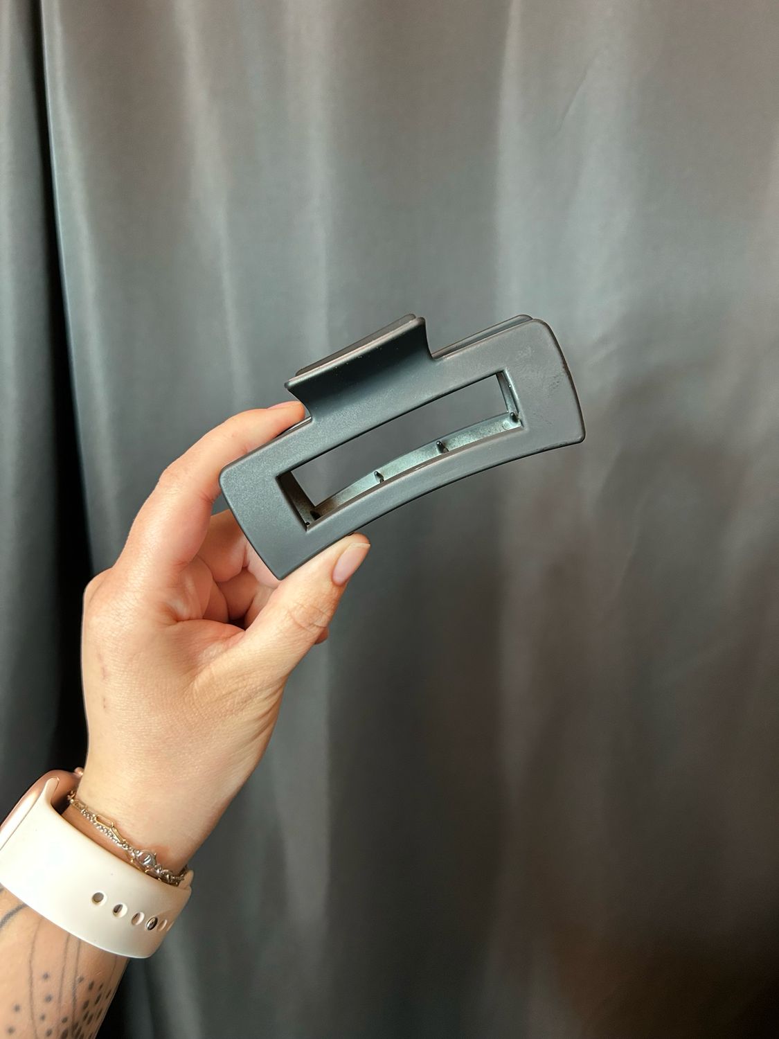 Claw Hair Clip, Color: Black