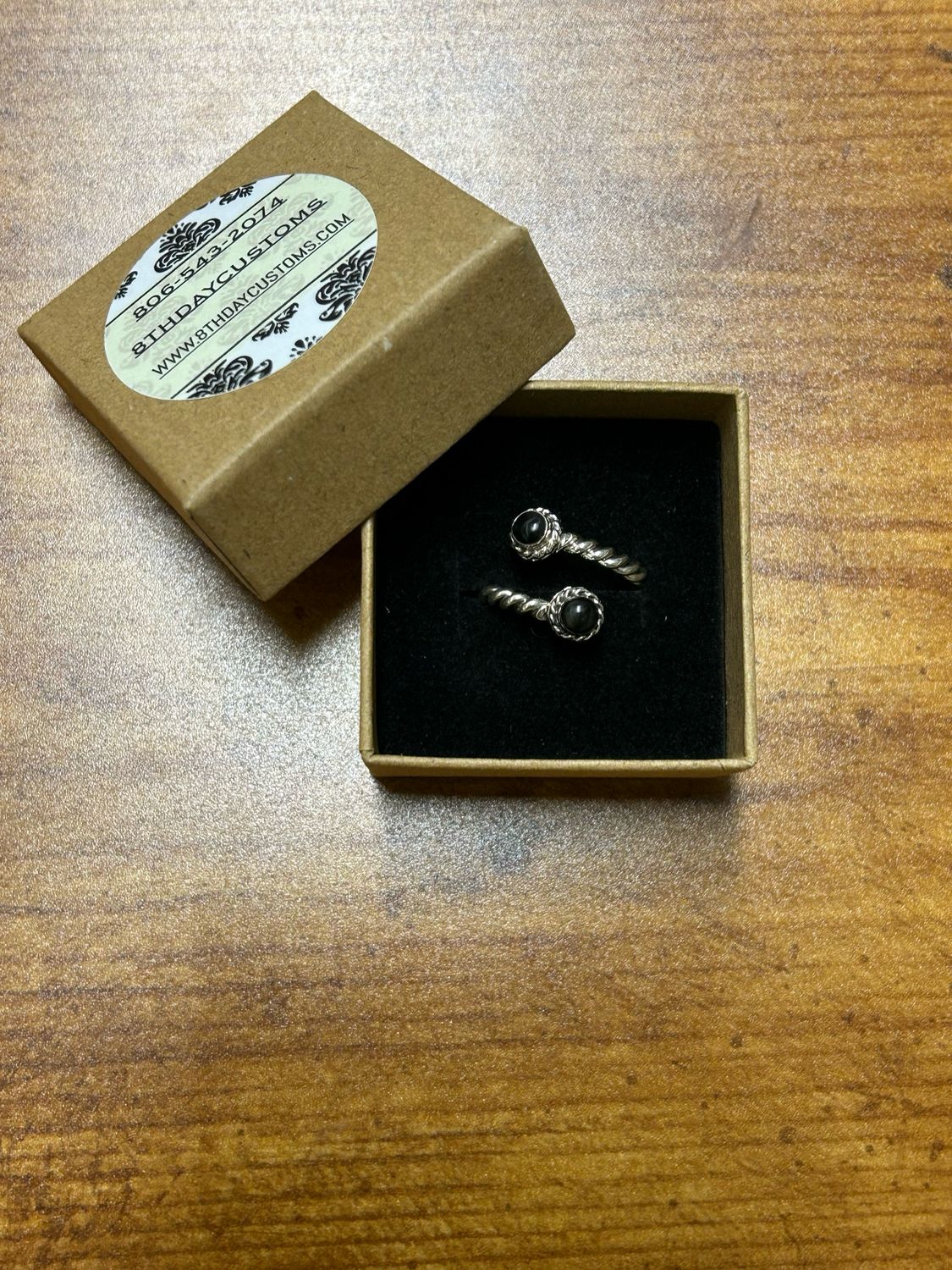 Onyx Cable Adjustable Ring