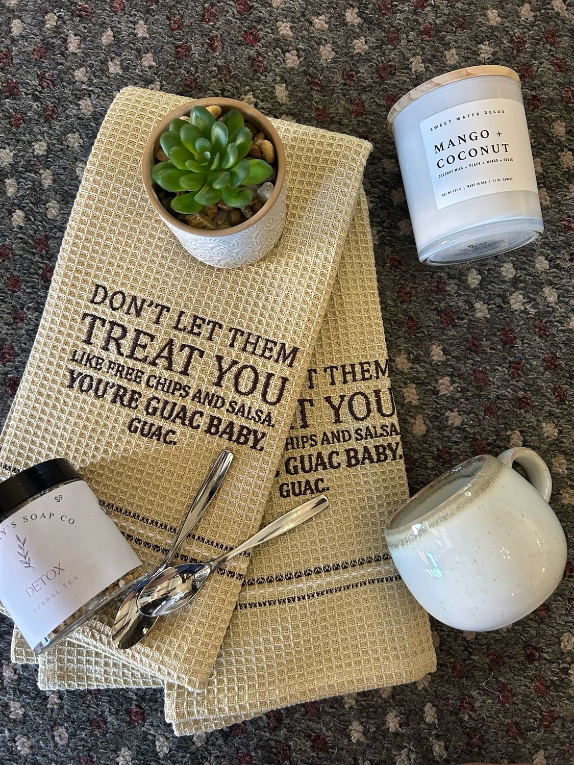 Treat You Dish Towel (Set of 2)