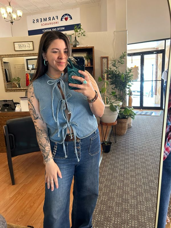Denim Tie Front Vest - XL (12)