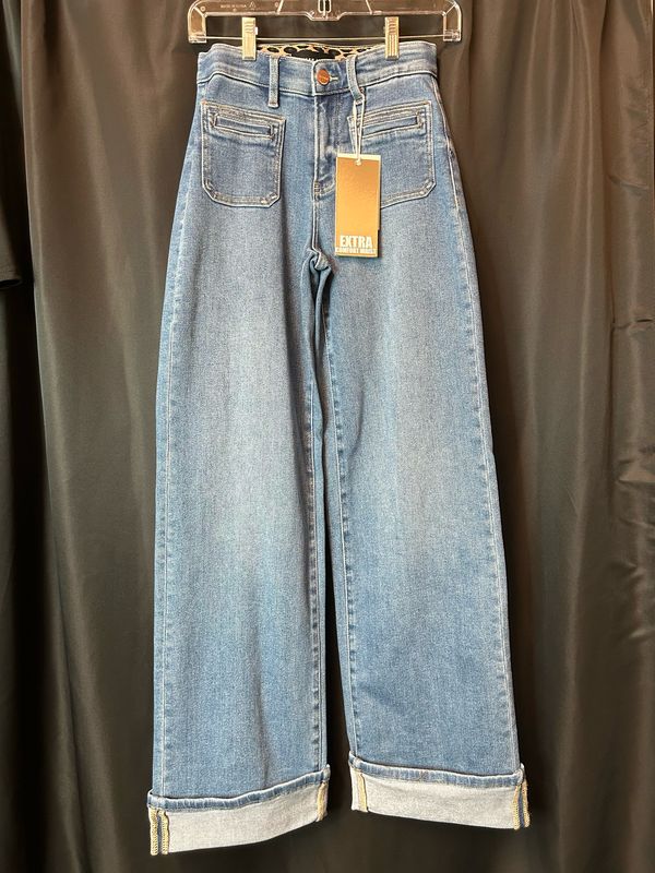 Risen Mid Rise Wide Leg Patch Pocket Jean