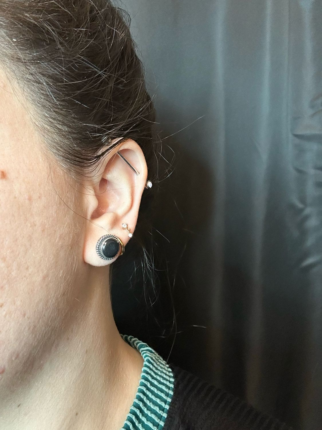 Rope Circle Onyx Earrings