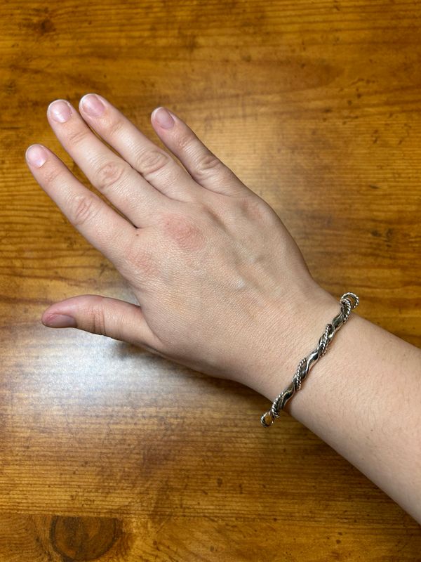 Hopscotch Twist Cuff