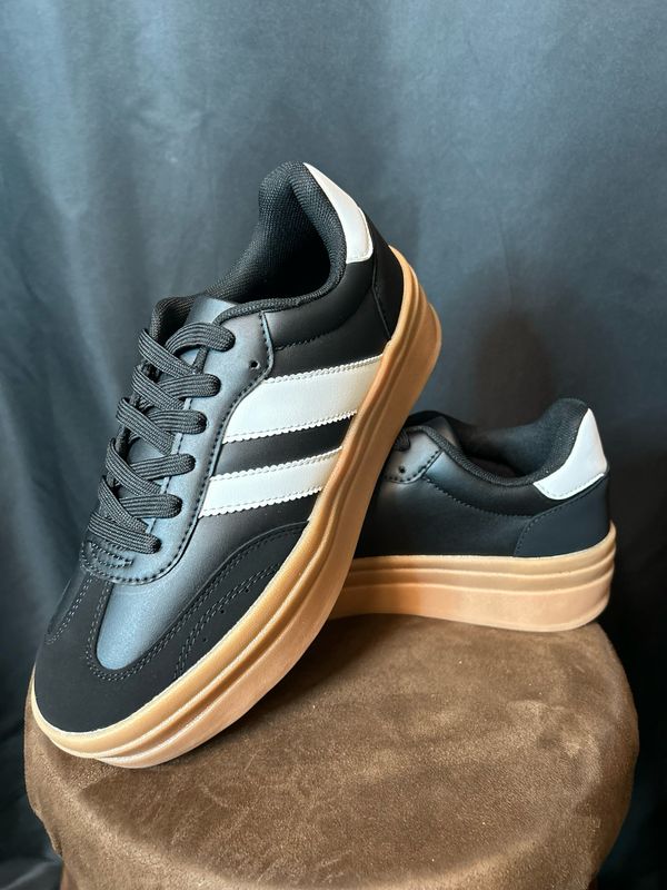 Black Platform Shoes