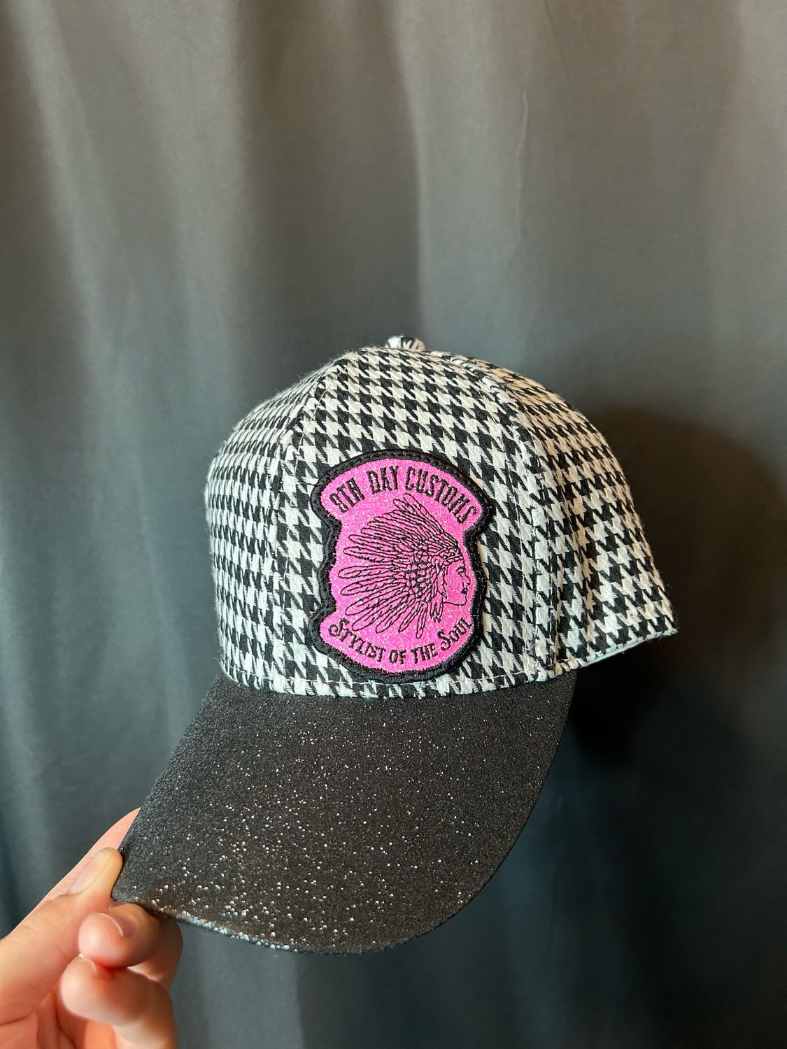8th Day Customs Hats, Color: Houndstooth Pink