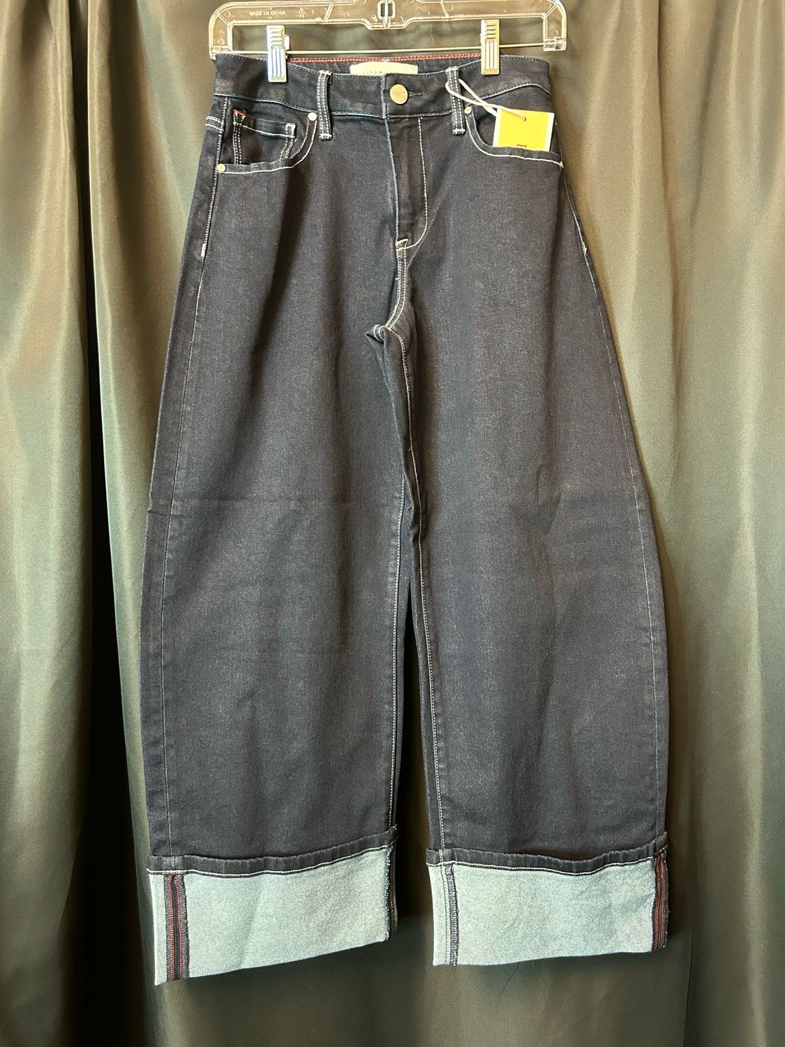 Risen Dark Barrel Jean