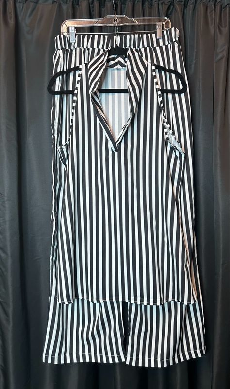 Striped Tank Set
