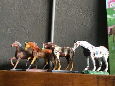 Trail of painted ponies