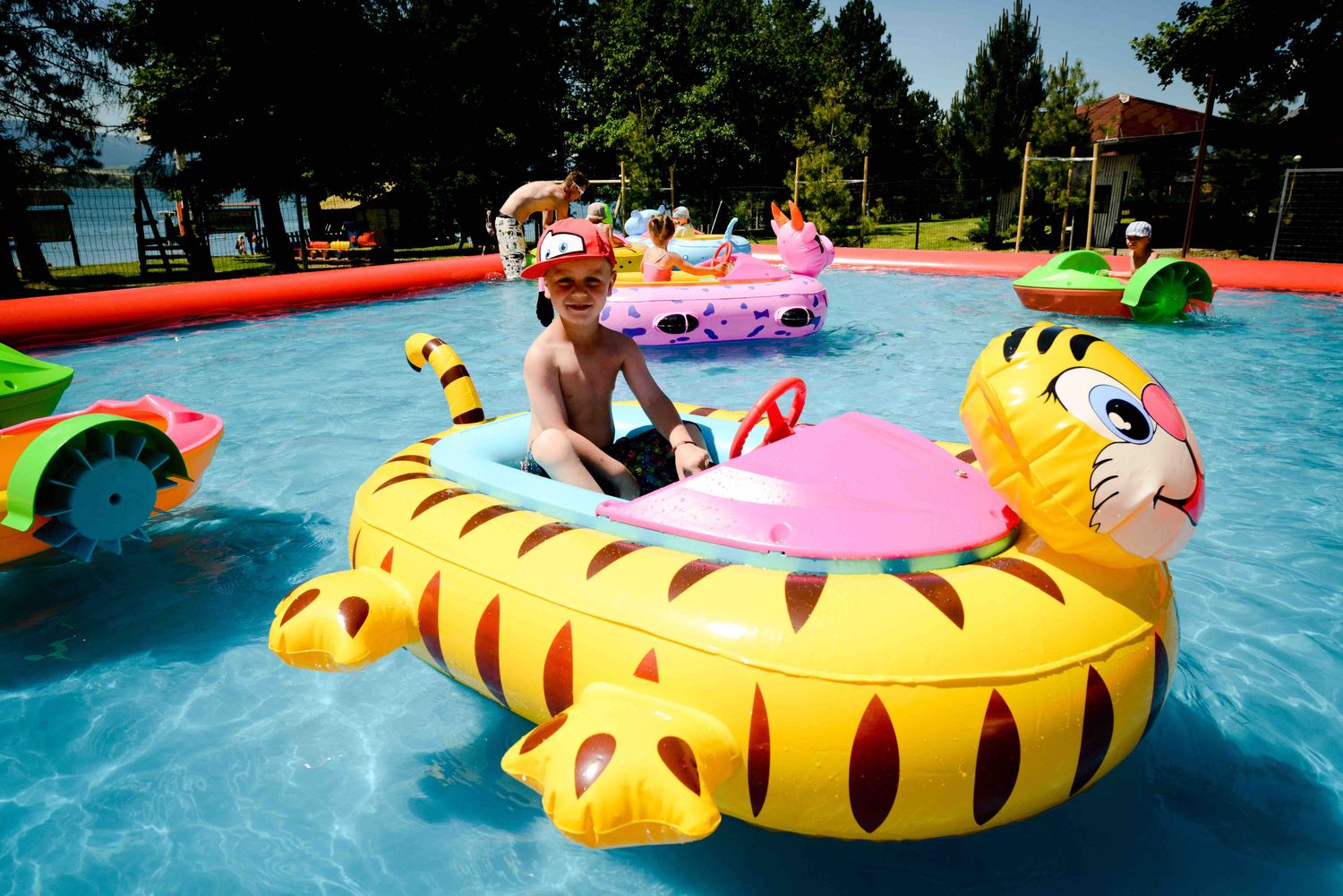 Barchette elettriche gonfiabili 12V