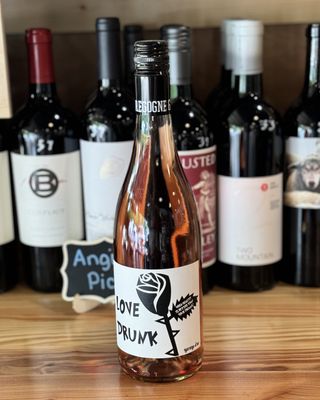 Maison Noir, Love Drunk Rose, Dundee