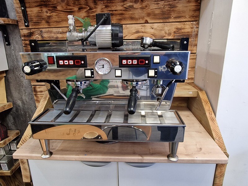 LA MARZOCCO CUSTOM LINEA CLASSIC