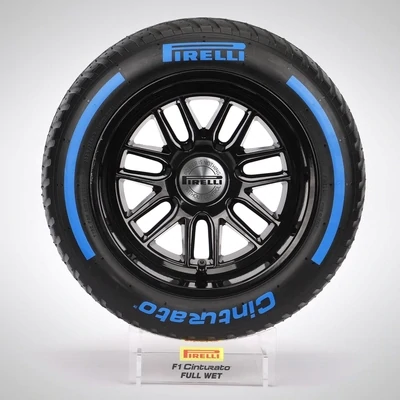 PIRELLI Wind tunnel Tyre Blue Full Wet 18&quot; Scale 1:2