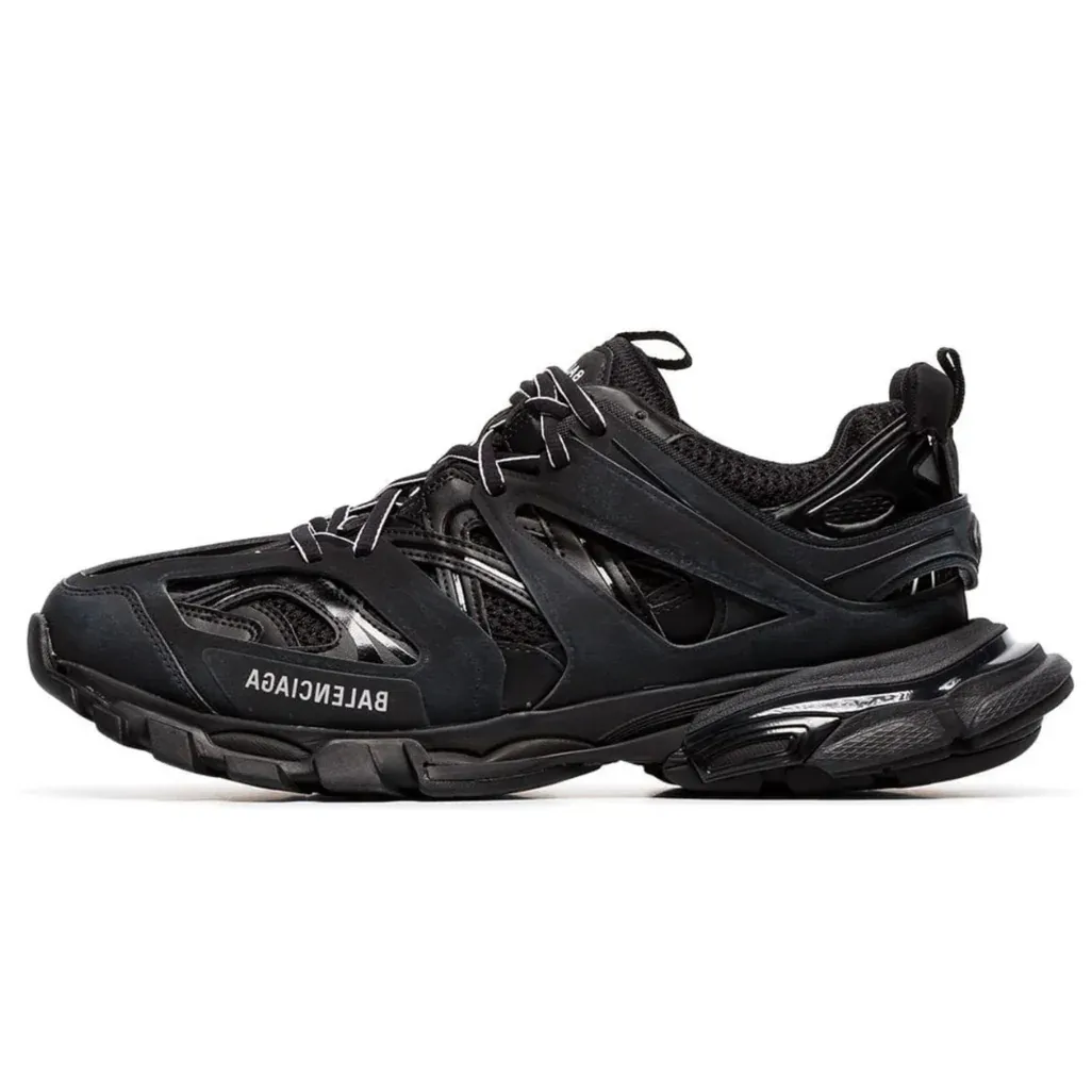 TRACK BLACK