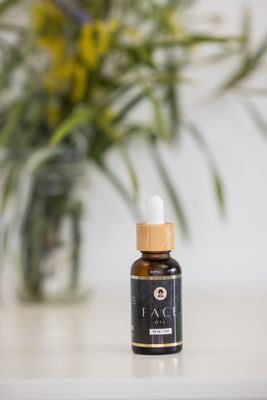 Face Scrub &amp; Face Oil Set. Supper glow combo