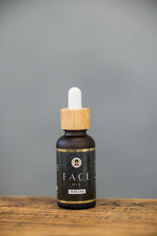 Overnight and day Face Oil, for glowing and healthy look