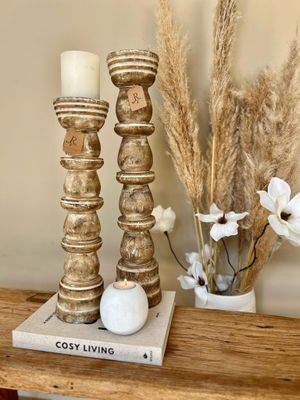 Houten kandelaar M
