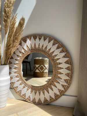 Zeegras spiegel met macramé
