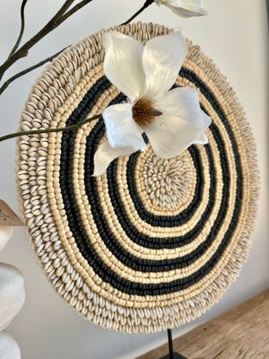 Kralen ornament met Kauri schelp