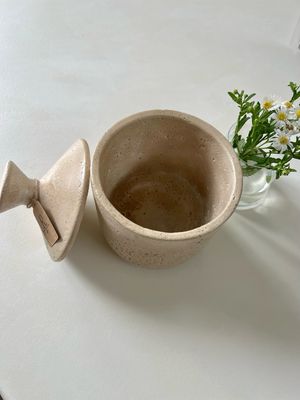 Pot met deksel maat M