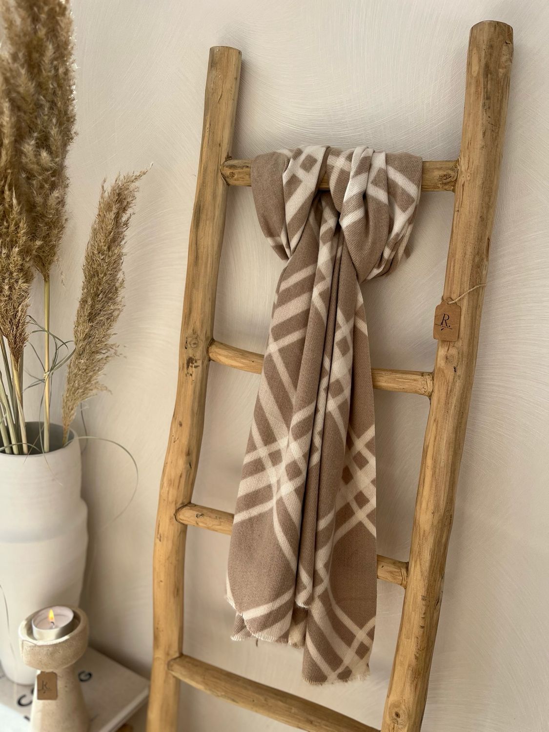 Sjaal beige/white stripes