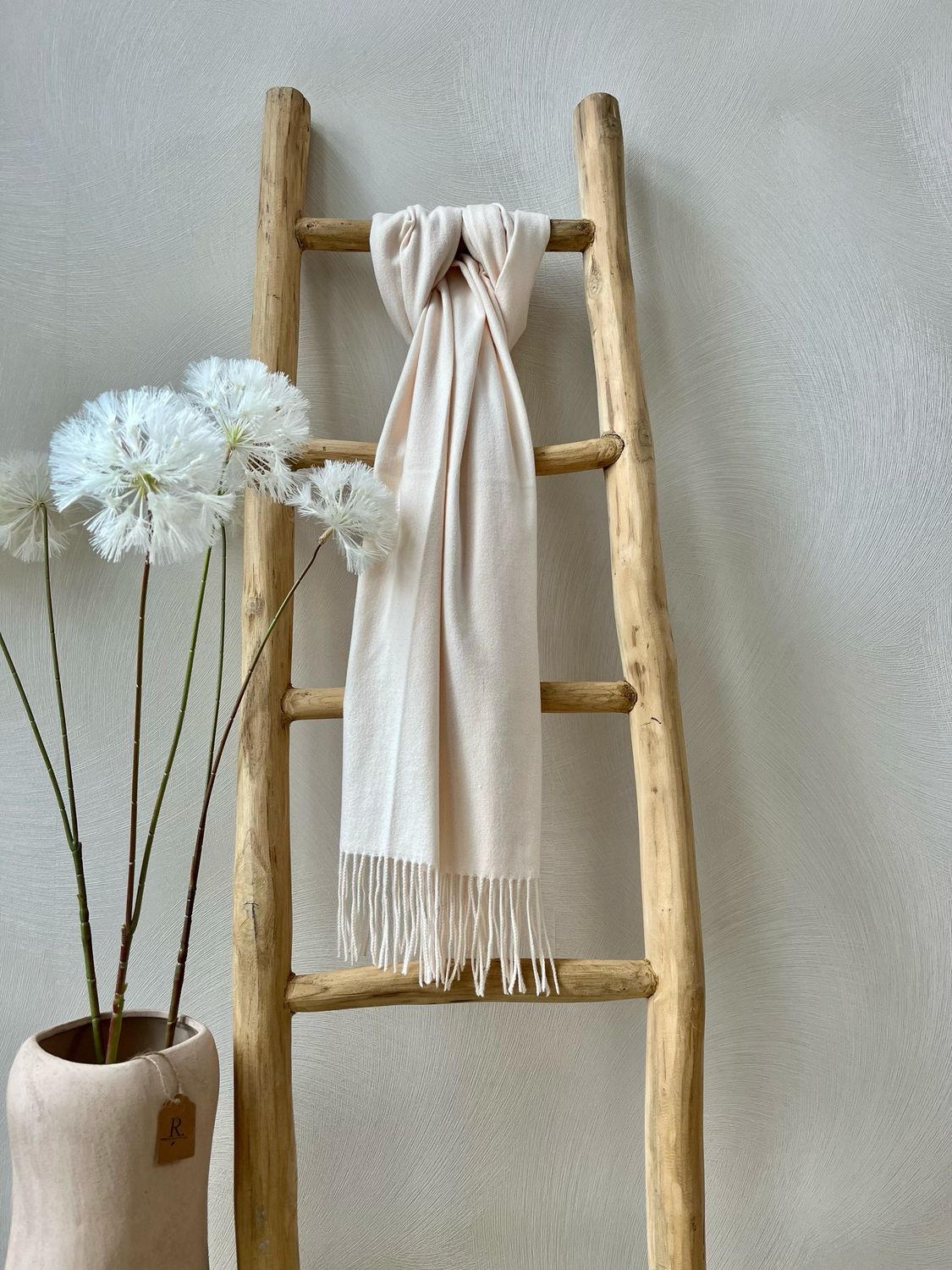 Beige zachte sjaal