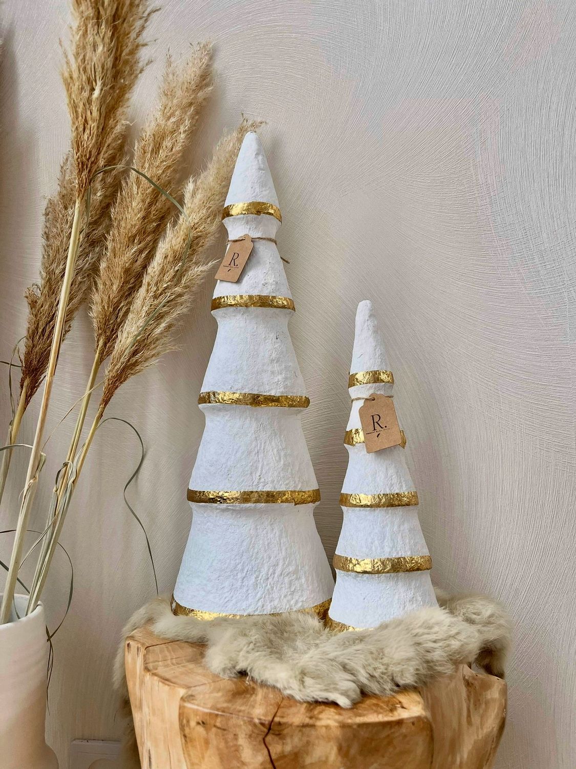 Papier maché kerstboom maat M
