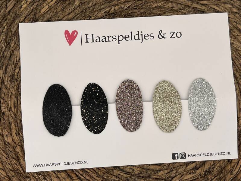 Haarspeldjes Yara setje 3 - kerstcollectie - glitters - klikklakspeldje - zwart - goud - zilver — 5 cm speldjes