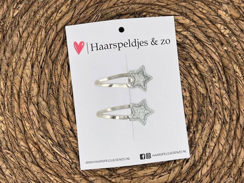 Haarspeldje ‘Stars’ - ster - sterretje - glitters - zilver - kerst – feestdagen — 3 cm speldjes