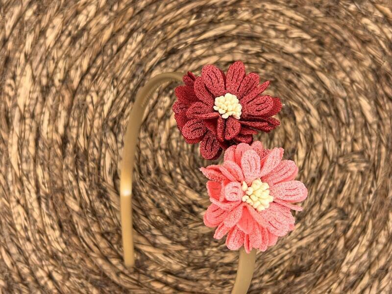 Diadeem blossem - bloemen - flower - khaki kleur diadeem - roze / rood