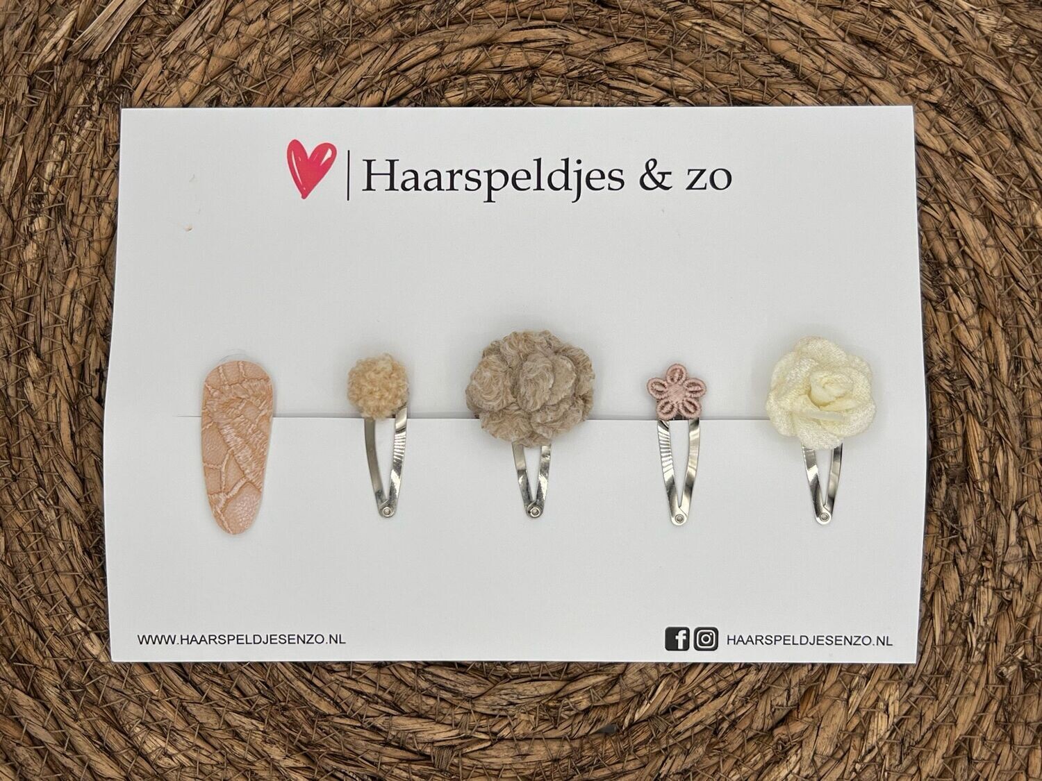 Try-out mix 16 - mix van verschillende speldjes - beige - 4 cm speldjes