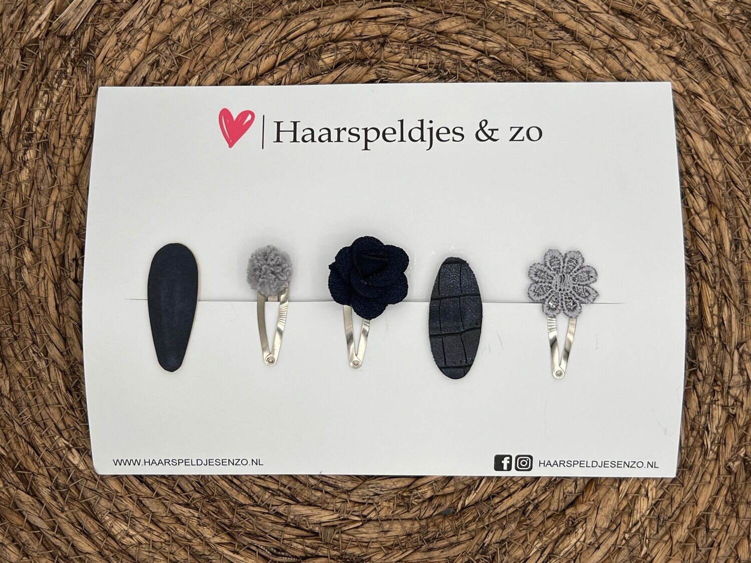 Try-out mix 40 - mix van verschillende speldjes - zwart/grijs - 4 cm speldjes