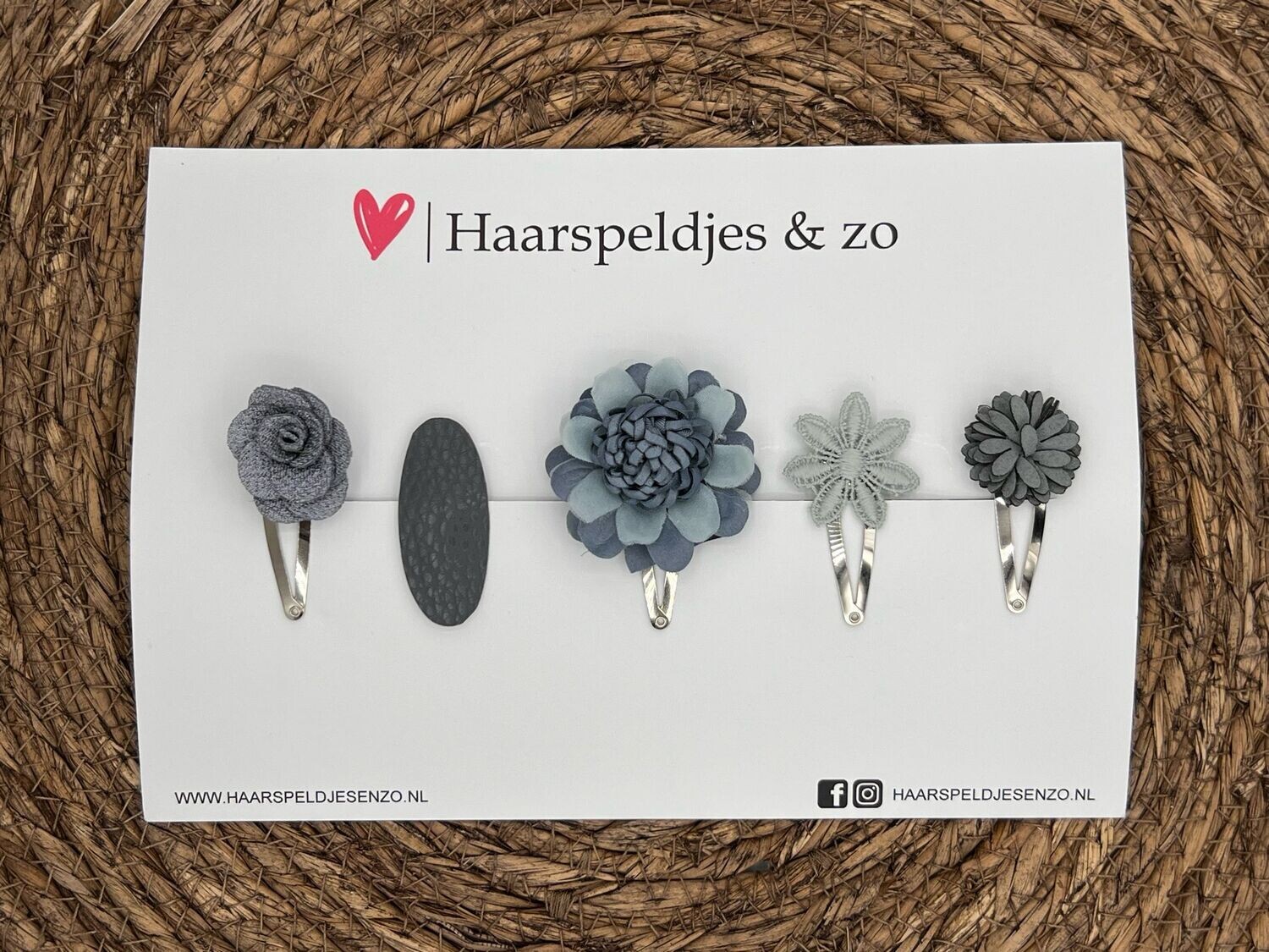 Try-out mix 42 - mix van verschillende speldjes - grijs/blauw - 4 cm speldjes