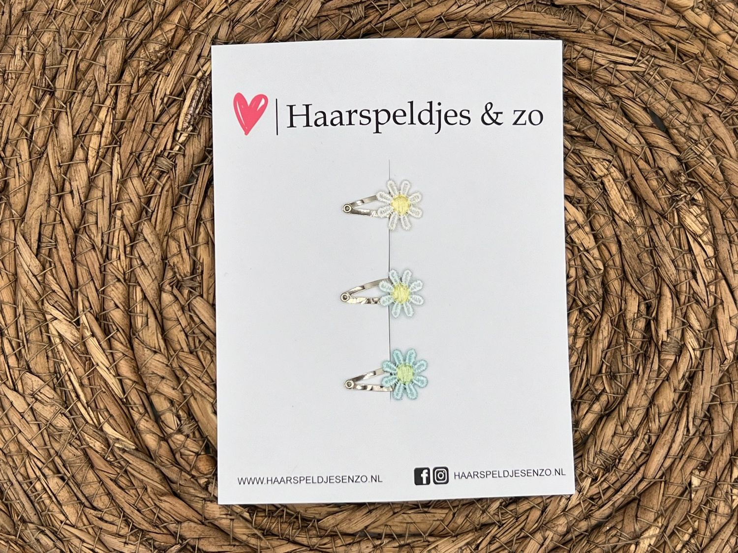 Baby haarspeldjes setje 50 - mini - 2cm groot - voor de eerste lokjes haar - bloemetjes