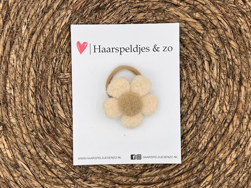 Elastiek - per stuk - hippe kleuren - met bloem - meisjes - furry - beige