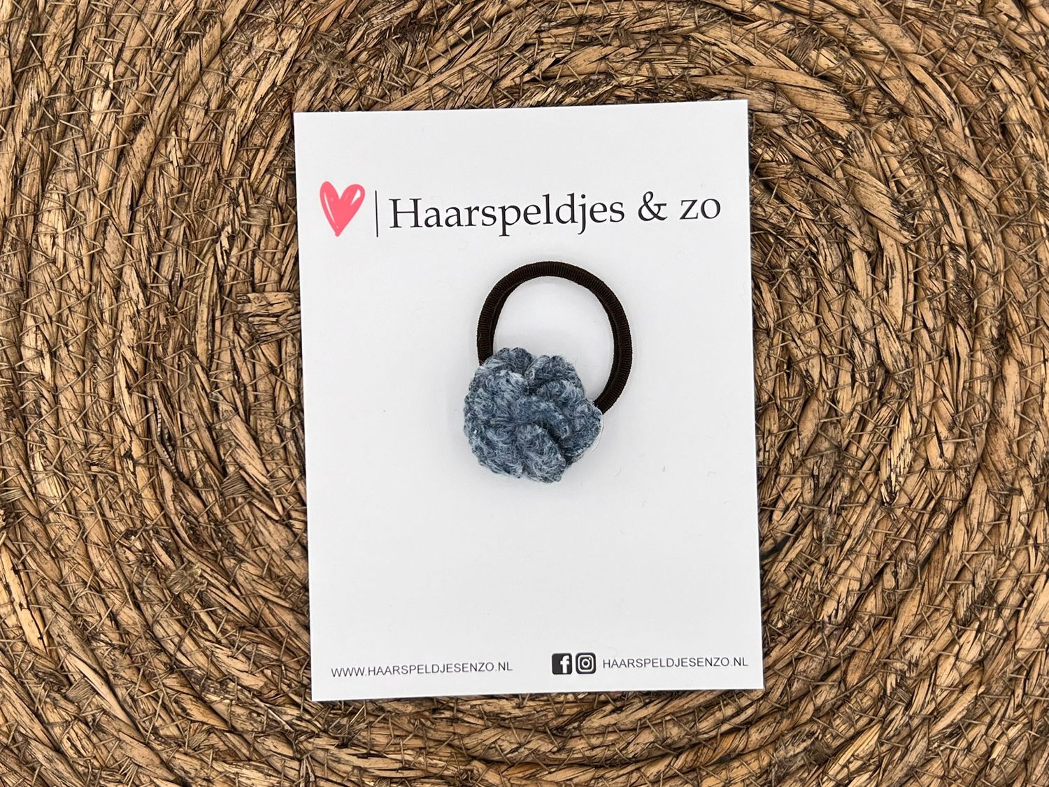 Elastiek - per stuk - hippe kleuren - met bloem - wol - meisjes - blossem - blauw