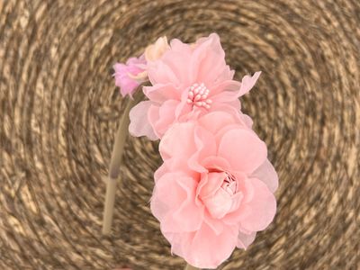 Diadeem flower - bloemetjes - khaki kleur diadeem - bruidsmeisje - bridesmaid - roze - meisjes - kinderen